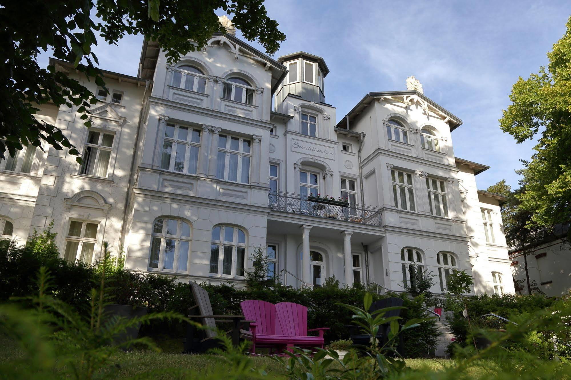 Aparthotel Seeschloesschen ซินโนวิทซ์ ภายนอก รูปภาพ